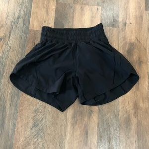 Track that Mid Rise short 5” lined.Lululemon shorts